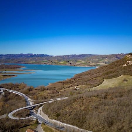 Agriturismo Caperroni Pescopagano Exteriér fotografie